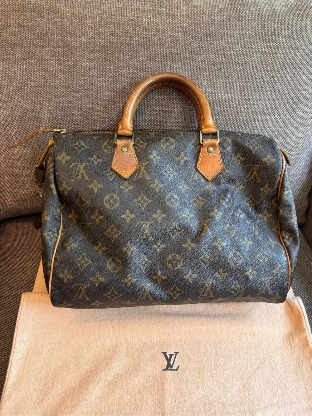 Authentic Louis Vuitton Speedy 30 monogram satchel vintage
